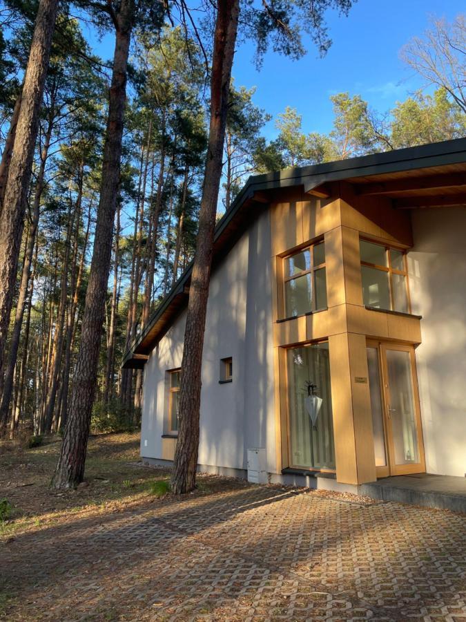 Park Rekreacyjno-Biznesowy Las Woda Wilga Eksteriør billede